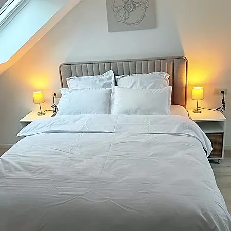 Mervaroom Hotel