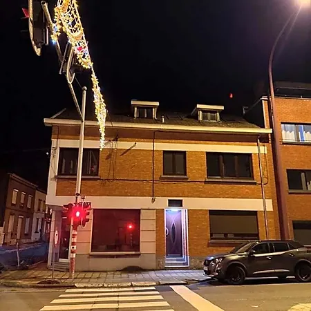 Hotel Mervaroom Charleroi